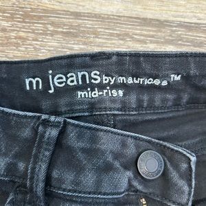 m jeans by Maurice’s - size small short